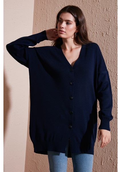 V Yaka Düğmeli Triko Hırka Bayan Hırka 4616031 fiyatları