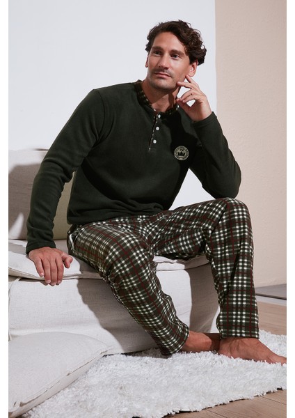 Regular Fit Bisiklet Yaka Kışlık Yumuşak Dokulu Polar Pijama Takımı Erkek Pijama Takımı 6096100