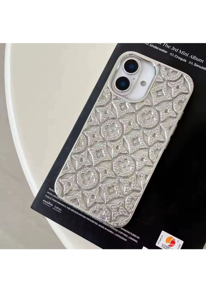Iphone 15 Taşlı Kılıf.