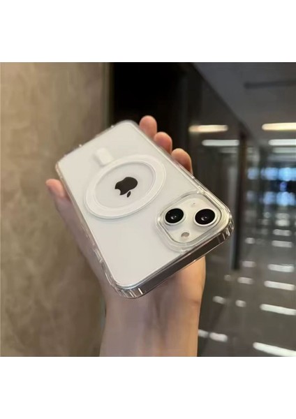 Iphone 16 Plus Şeffaf Mage Safe Özellikli Kılıf modelleri