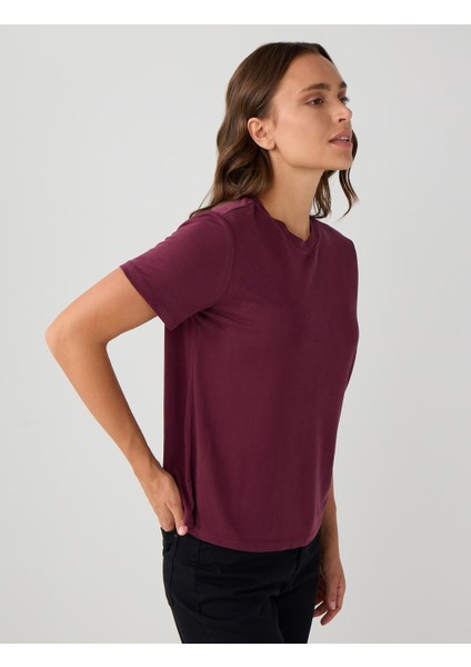 Bordo Düz Kesim Bisiklet Yaka Kısa Kollu Basic Tişört modelleri
