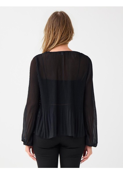 Siyah V Yaka Uzun Kollu Şifon Dokuma Bluz indirimleri