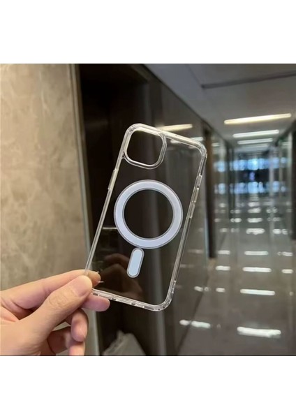 Iphone 15 Pro Şeffaf Mage Safe Özellikli Kılıf fiyatları