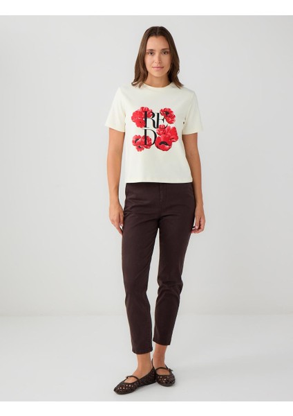Beyaz %100 Pamuk Bisiklet Yaka Çiçek Desenli Örme Tişört fiyatları