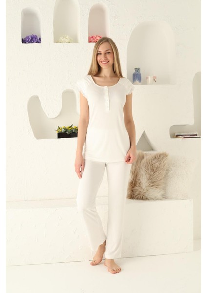 23403 Ekru Renk Kadın Pijama Takımı