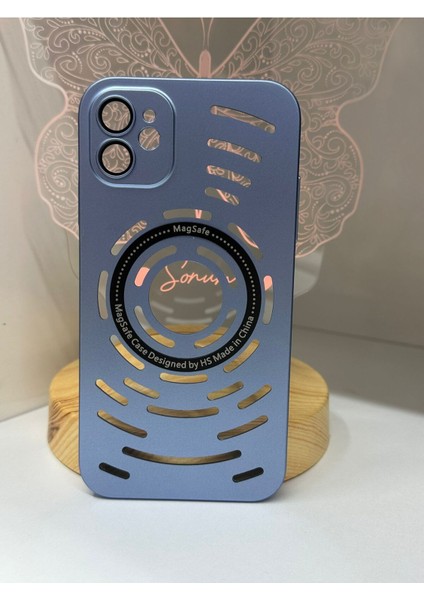 Iphone 15 Plus Nefes Alabilen Mage Safe Özellikli Kılıf