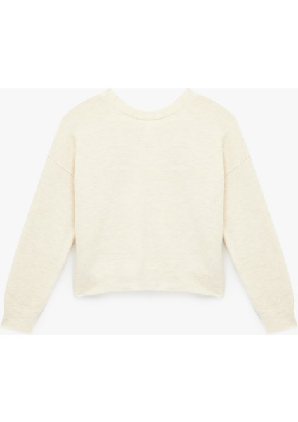 Uzun Kollu Bisiklet Yaka Arkası Fiyonk Detaylı Triko Kazak fırsatları