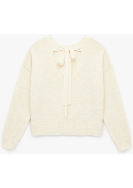 Uzun Kollu Bisiklet Yaka Arkası Fiyonk Detaylı Triko Kazak indirimleri