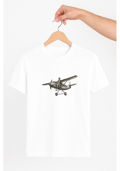 Kadın Pilot Klasik Uçak Unisex Tshirt Pilot - Havacı - Uçak Tutkunu