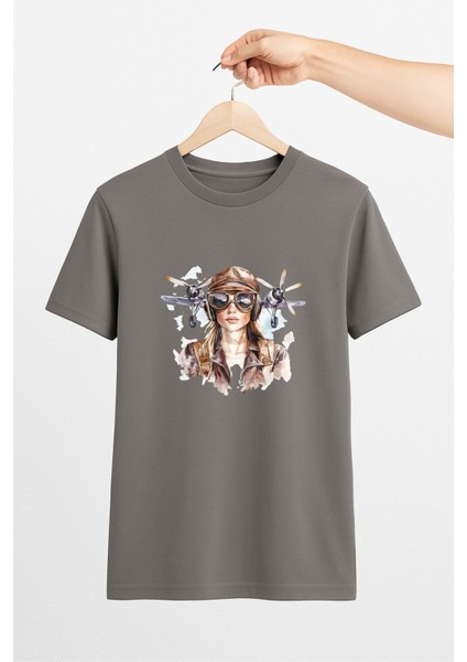 Kadın Pilot Temalı Unisex Tshirt Pilot - Havacı - Uçak Tutkunu