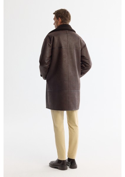 Erkek Kahve Kürklü Mono Yaka Deri Görünümlü Uzun Napa Comfort Fit Kaban A42Y6125