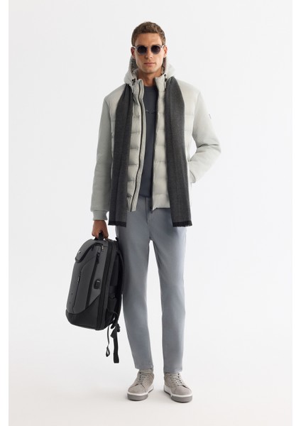 Erkek Gri Kapüşonlu Su İtici Rüzgar Geçirmez Comfort Fit Mont A42Y6155