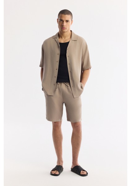 Erkek Bej Apaj Yaka Soft Touch Kısa Kol Oversize Fit Gömlek A51Y2006 indirimleri