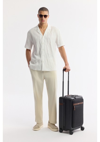 Erkek Beyaz Apaj Yaka %100 Pamuk Jakarlı Kısa Kol Comfort Fit Gömlek A51Y2086