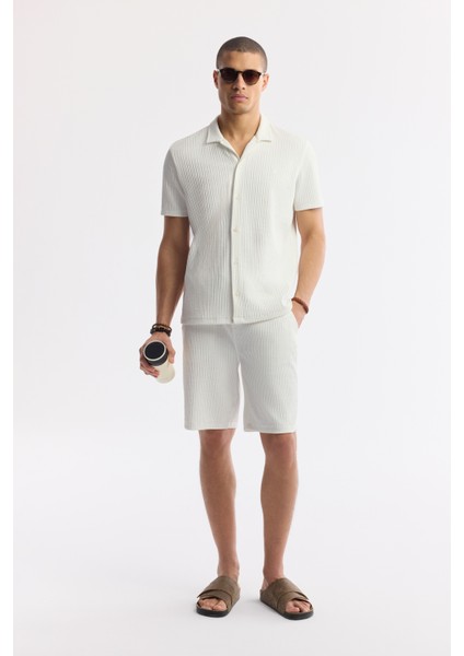 Erkek Ekru Apaj Yaka Pamuklu Kısa Kol Regular Fit Gömlek A51Y2059