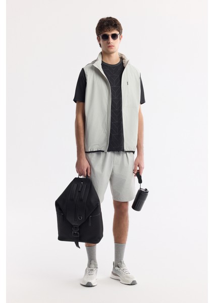 Erkek Taş Dik Yaka Su İtici Rüzgar Geçirmez Bi-Stretch Comfort Fit Yelek A51Y6552