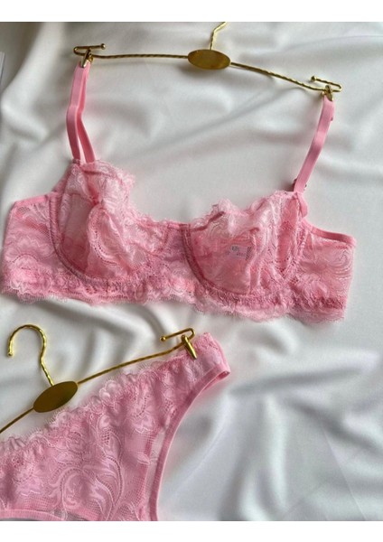 Kadın Pembe Balenli Dantelli Iç Çamaşır Takımı fırsatları