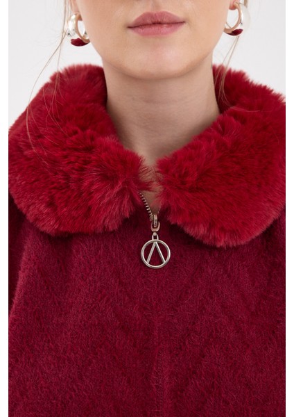 Bordo Yaka Kürk Detaylı Kadın Hırka 6680 fırsatları