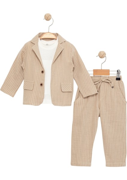 Tişörtlü Salaş Ceket Takım