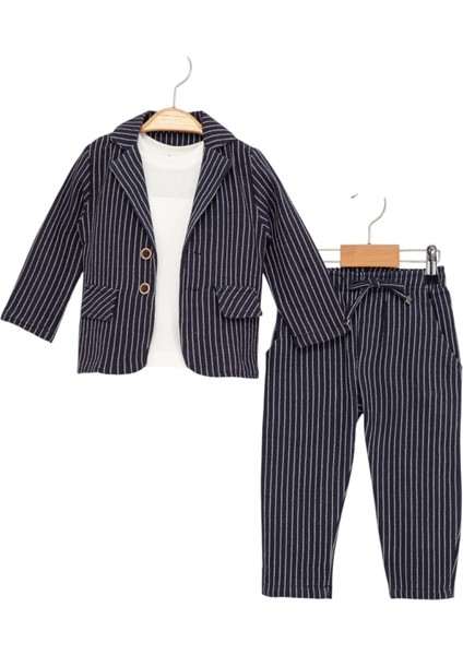 Tişörtlü Salaş Ceket Takım