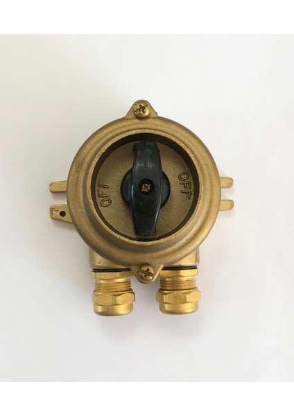 Pirinç Anahtar 220V 16A - Bakeriş