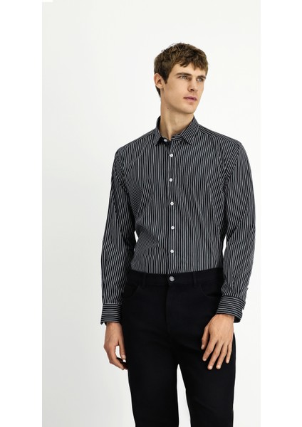 Uzun Kol Klasik Çizgili Pamuk Gömlek