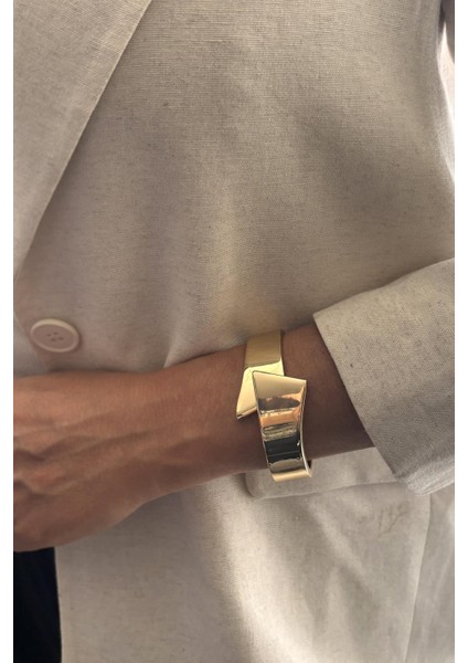 Vıp Gold Geometrik Kalın Kelepçe Bileklik modelleri