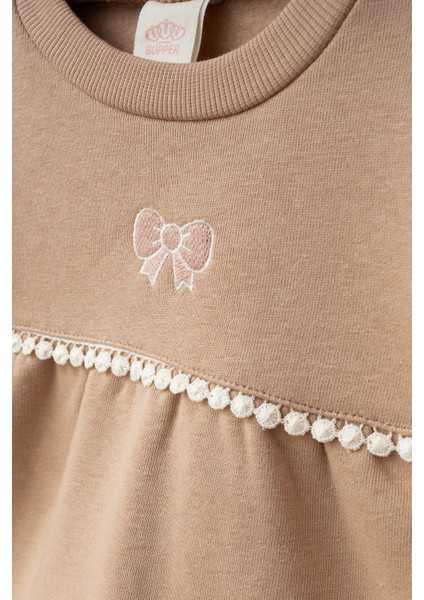 Fiyonk Detaylı Nakışlı Cepli Kız Çocuk Alt Üst Takım modelleri