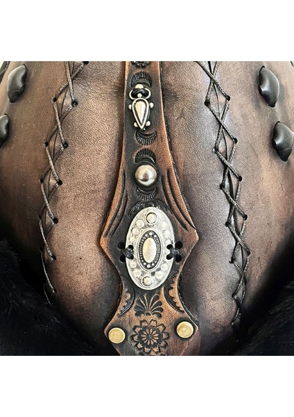 Ertuğrul Gazi Kabartma Desen Metal Broş Hakiki Deri Börk Şapka Kahve-Siyah-58