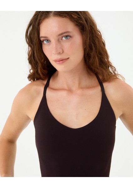 Mürdüm Indigo Göğüs Pedli, Düz ve Çapraz Ayarlanabilir Askılı, Geri Dönüştürülmüş, Half Crop Büstiyer, Spor ve Fitness Sütyeni, U Yaka Longline Motion Bra fırsatları