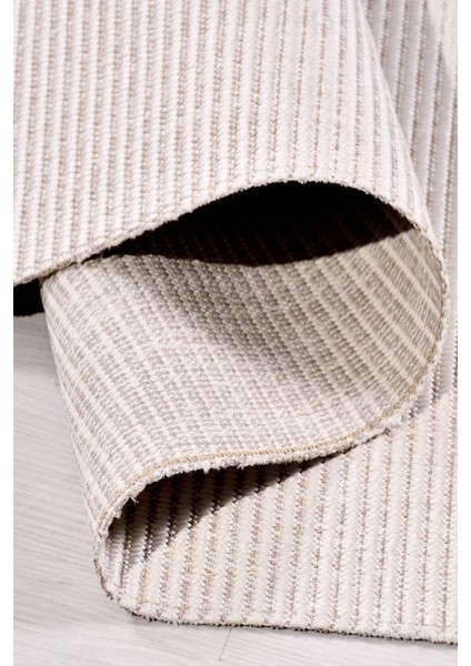 Evisa Ince ve Şık Sisal Dokuma Kalitesinde Kilim – Kolay Temizlik, Robot Süpürge Uyumlu