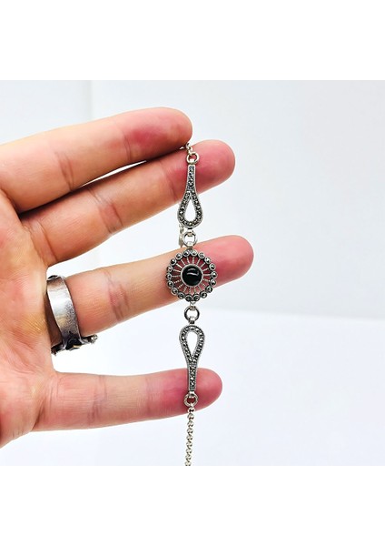 Zirkon ve Oltu Taşı Işçilikli 925 Ayar Gümüş Bileklik modelleri