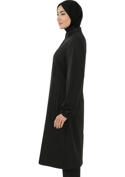 Siyah Kapüşonlu Fermuarlı Tesettür Kap - Rahat Günlük Dış Giyim