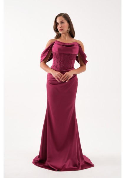 Kadın Bordo Kayık Yaka Boncuklu Uzun Saten Abiye Elbise fiyatları
