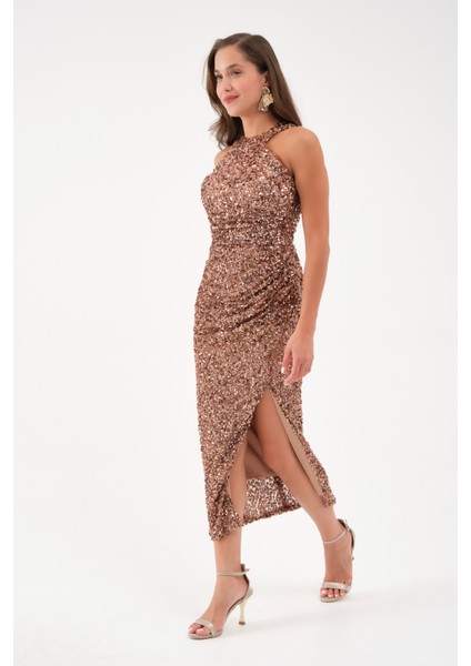 Kadın Kahverengi Halter Yaka Payetli Abiye Elbise fiyatları