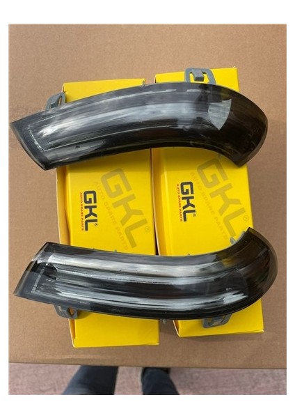 Golf5-Jetta Ayna Sınyalı Set Fume L/r 1K0949101/102