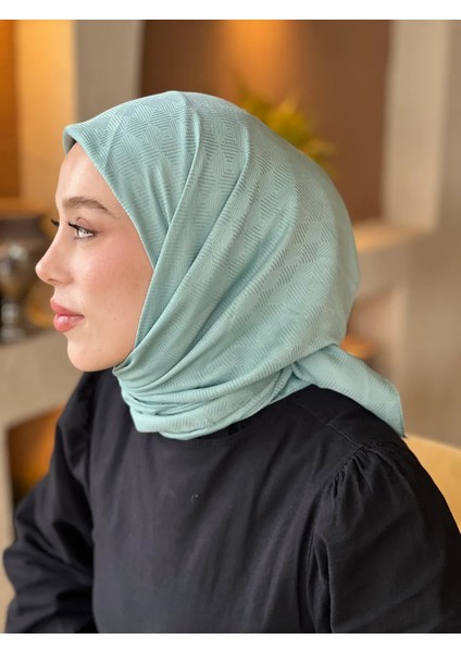 Dama Çizgi Desen Eşarp fiyatları