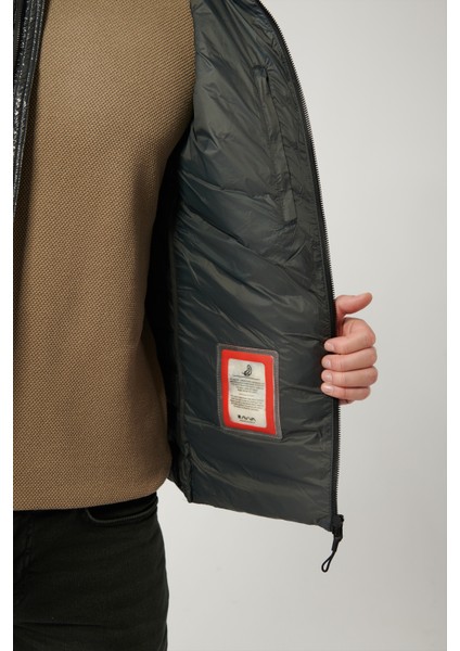 Erkek Antrasit Kaz Tüyü Su İtici Rüzgar Geçirmez Kumaş Dik Yaka Şişme Comfort Fit Mont B006015