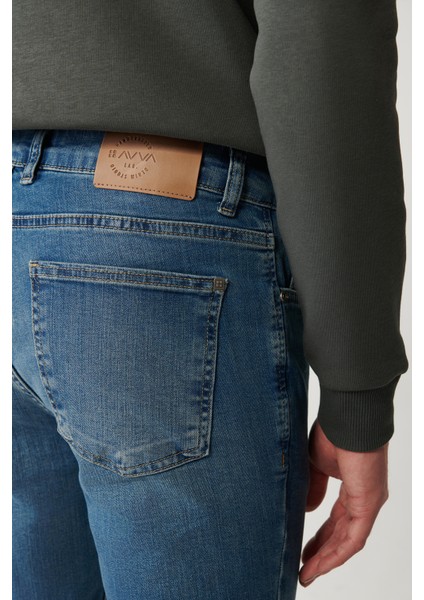 Erkek Mavi Eskitme Yıkamalı Esnek Jean Pantolon E003513