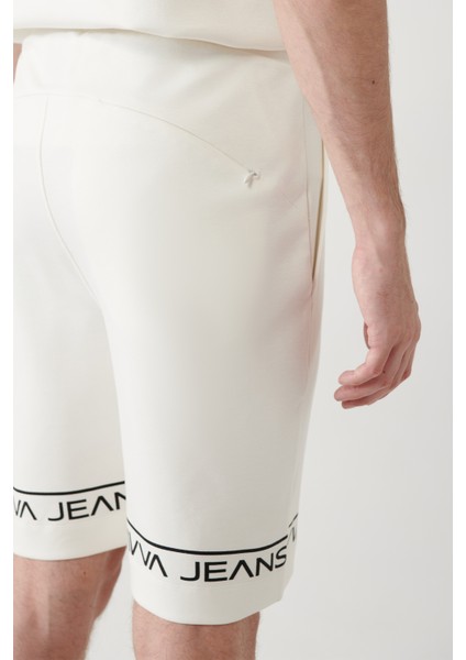 Erkek Beyaz Yandan Cepli Baskılı Soft Touch Regular Fit Şort A41Y3646