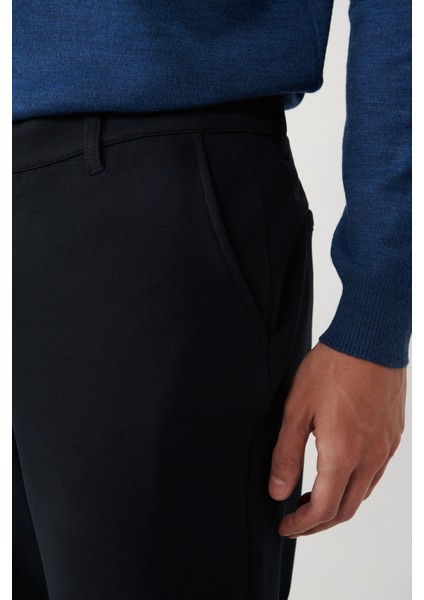 Erkek Lacivert Carrot Fit Diyagonal Desenli Örme Chino Pantolon A32y3061