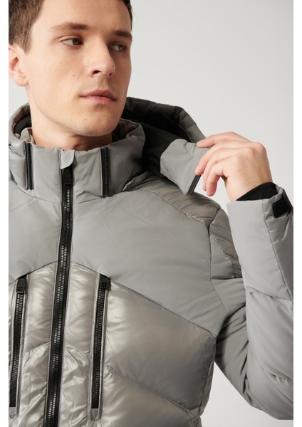 Erkek Gri Su İtici Kumaşlı Çıkma Kapüşonlu Şişme Mont A32Y6014