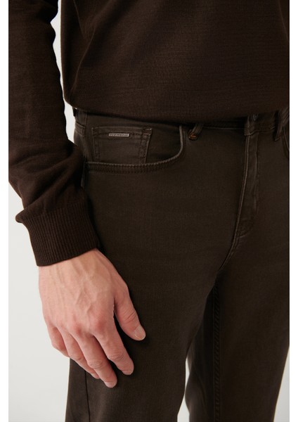 Erkek Kahverengi Eskitme Yıkamalı Esnek Berlin Jean Pantolon A32y3514