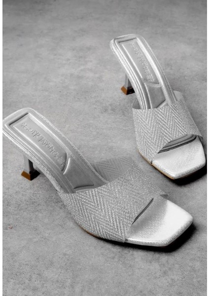 Luart Platin Simli Topuklu Terlik