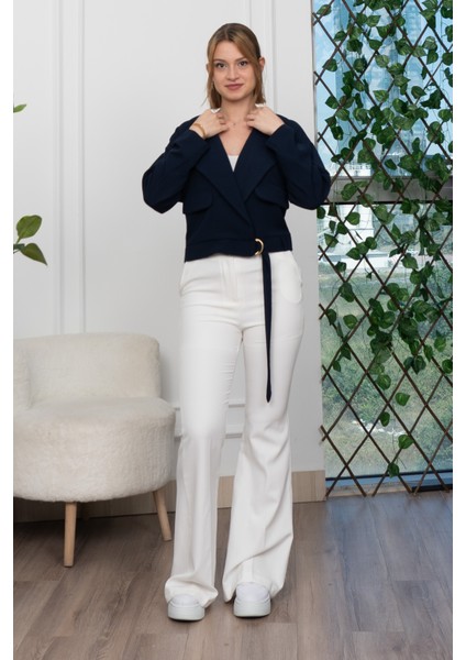 Kuşak Detaylı Kısa Ceket 8612