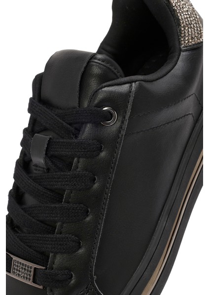 Kadın Siyah Bağcıklı Taşlı Sneaker 25AFD430318