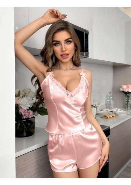 Pembe Dantel Işlemeli Ince Askılı Saten Şortlu Takım