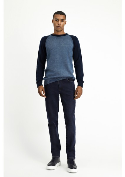 Bisiklet Yaka Regular Fit Dikişsiz Desenli Triko Kazak fiyatları