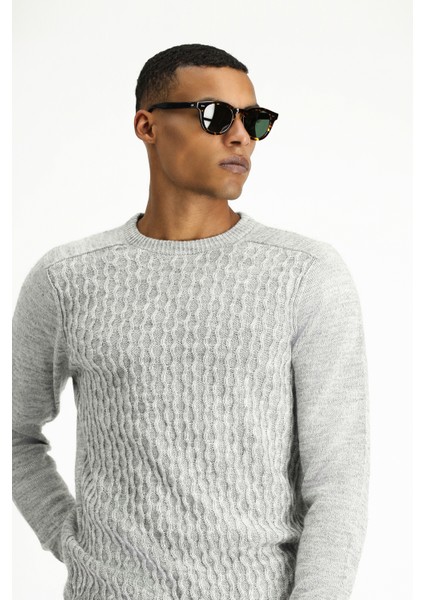 Bisiklet Yaka Regular Fit Dikişsiz Desenli Triko Kazak modelleri