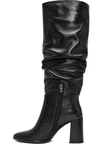 Kadın Siyah Fermuarlı Kalın Topuklu Deri Çizme 25WFD281118